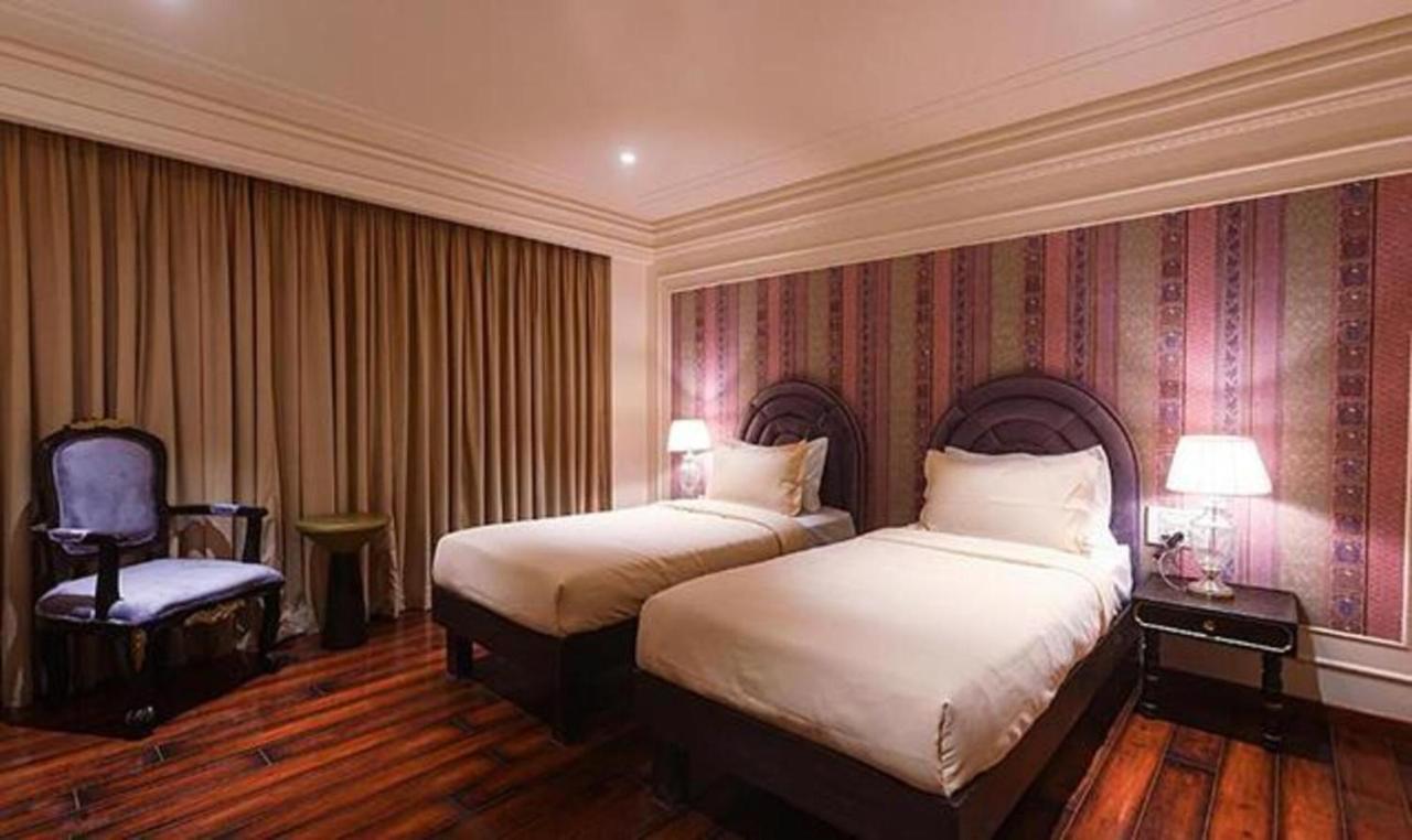 Fabhotel Prime The Seven Seeds Nowe Delhi Zewnętrze zdjęcie